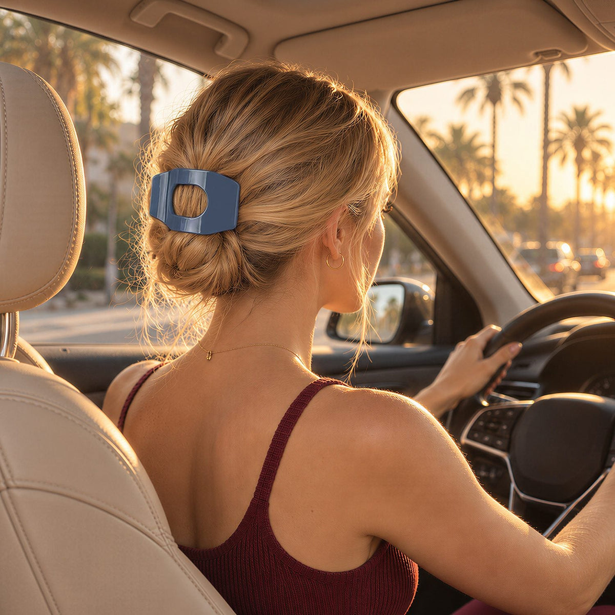 navy blue | worn while driving